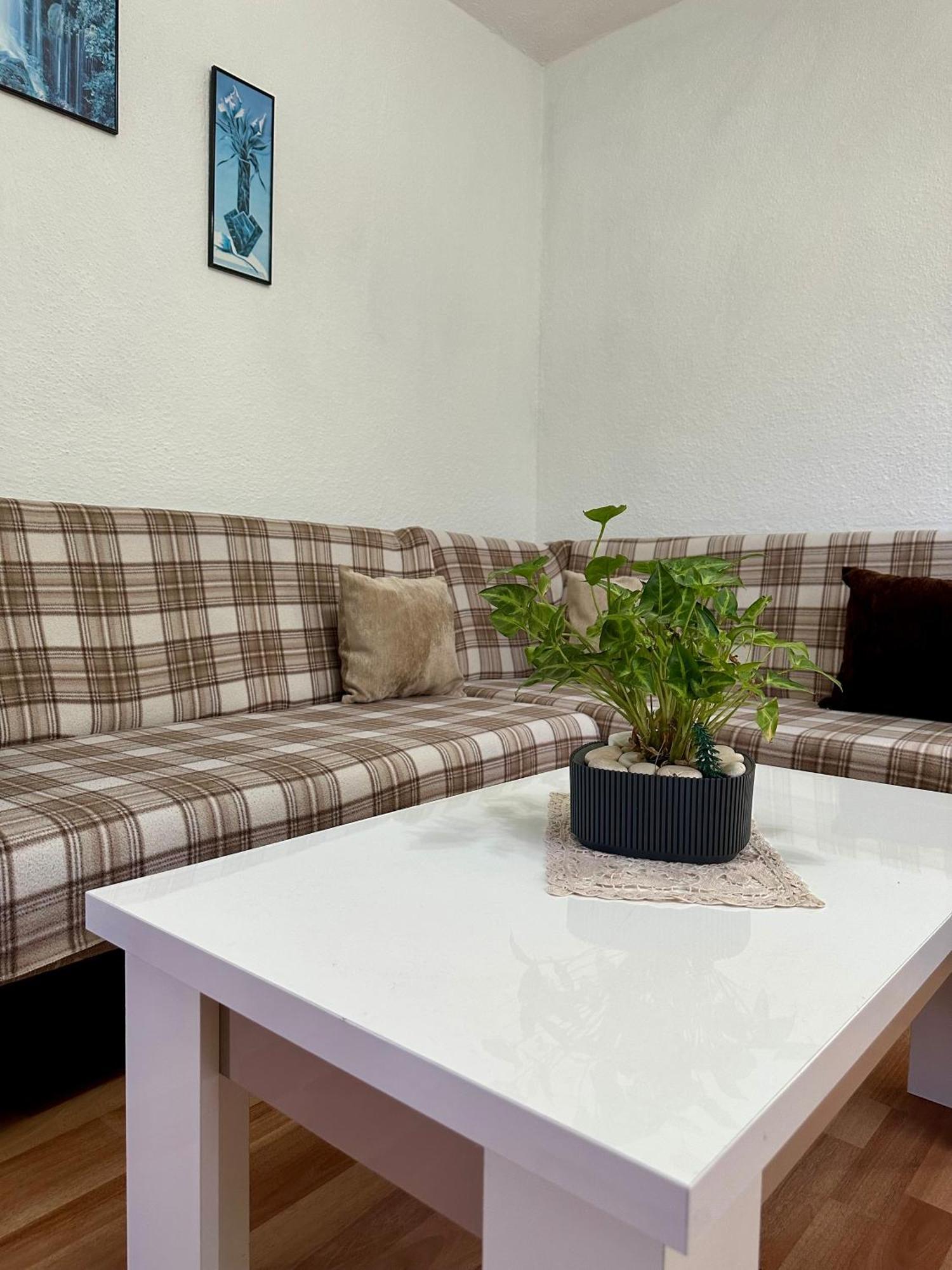 Jea House Apartmán *